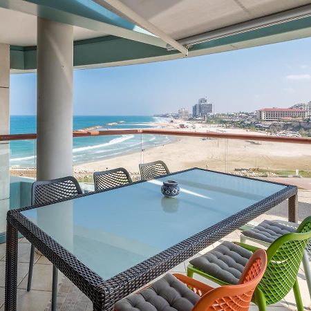 Front Of Beach Next Ritz Hotel - 3 Bedroom& 3 Bathroom Herzelia Extérieur photo
